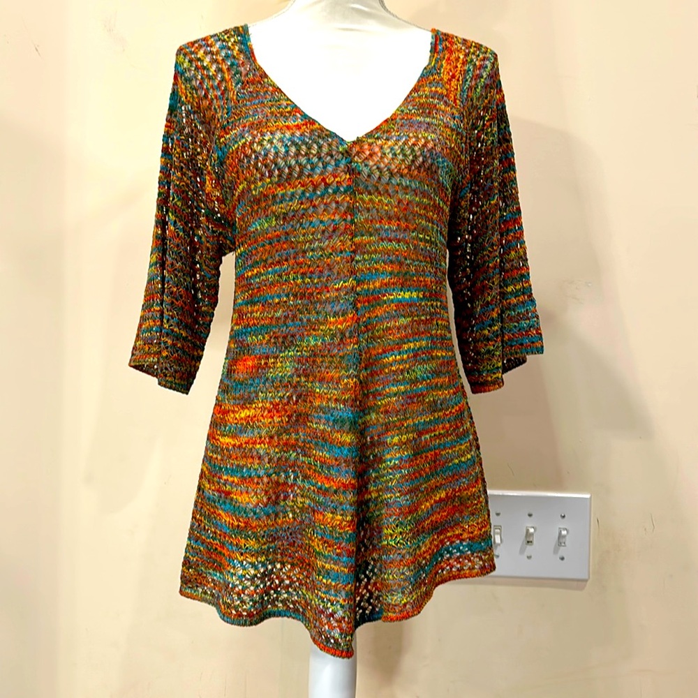 Dress Barn Multicolor Knit V‑Neck‎ Swing Top